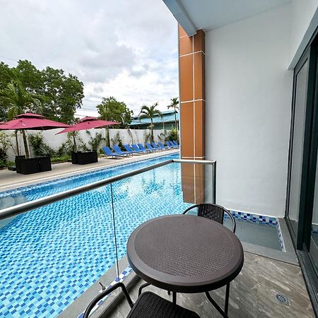 Venus Royale Hotel Coron Bagian luar foto