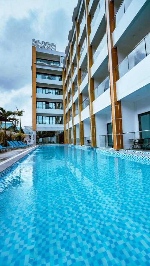 Venus Royale Hotel Coron Bagian luar foto