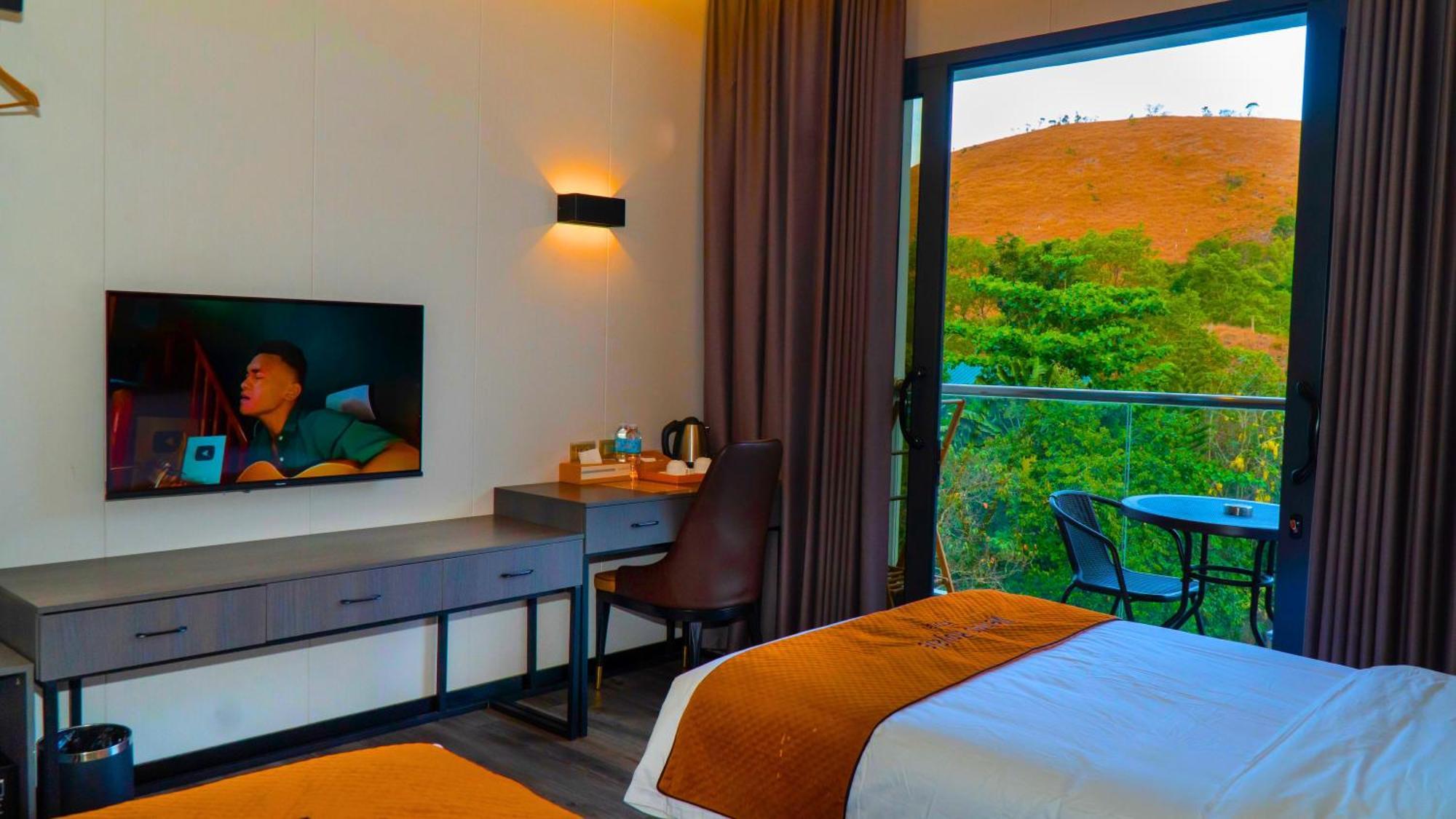 Venus Royale Hotel Coron Bagian luar foto