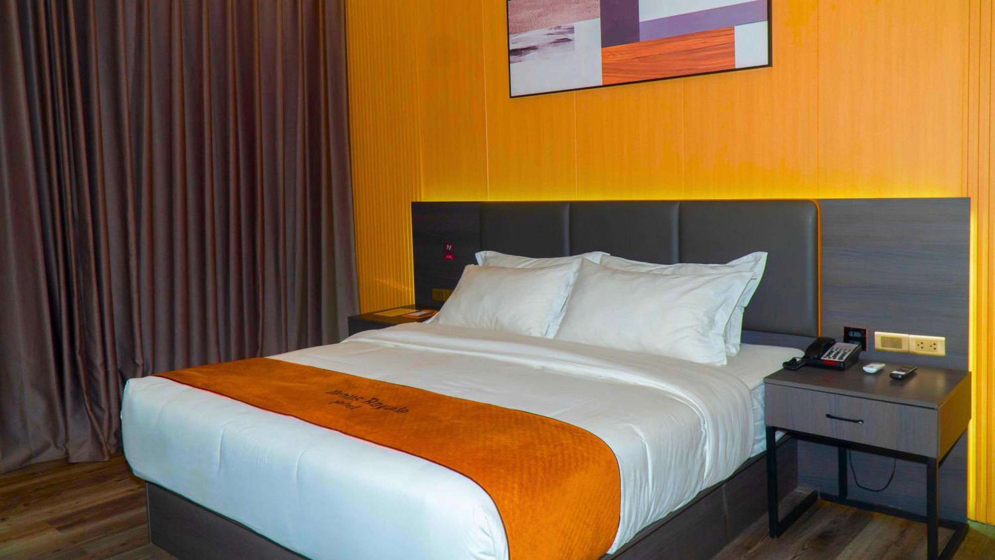 Venus Royale Hotel Coron Bagian luar foto