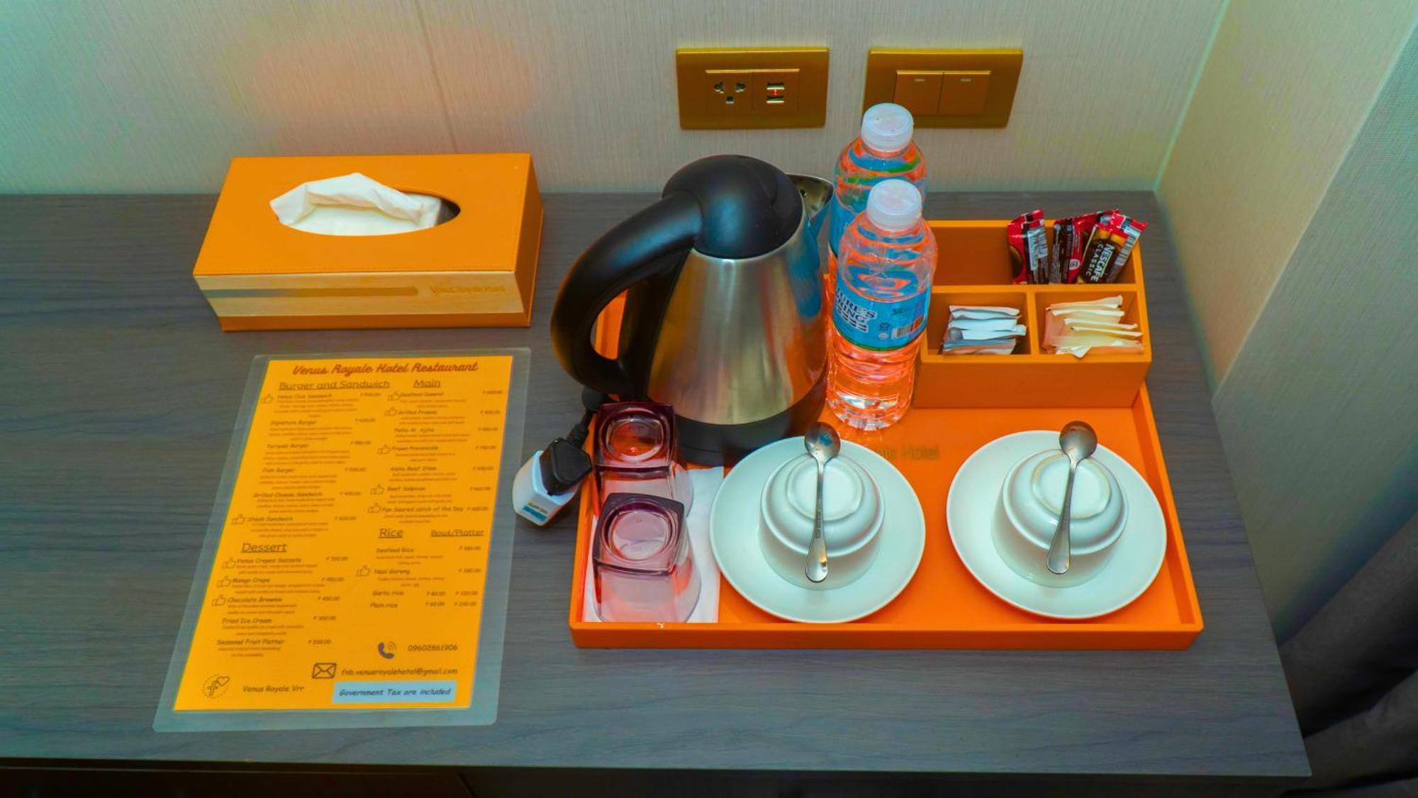 Venus Royale Hotel Coron Bagian luar foto
