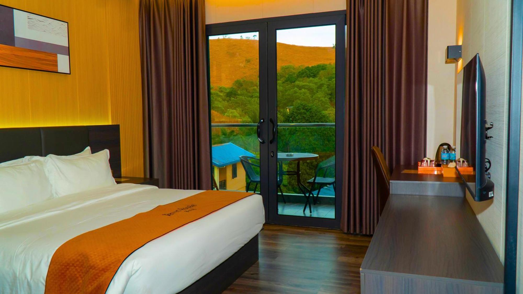 Venus Royale Hotel Coron Bagian luar foto